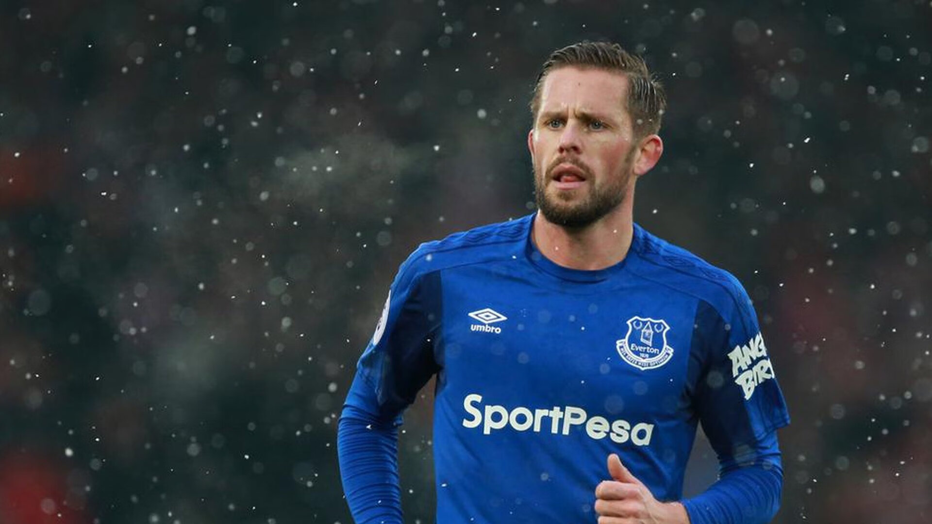 纽约的坚韧与利拉德的锋芒，当团队荣耀遇上个人英雄主义