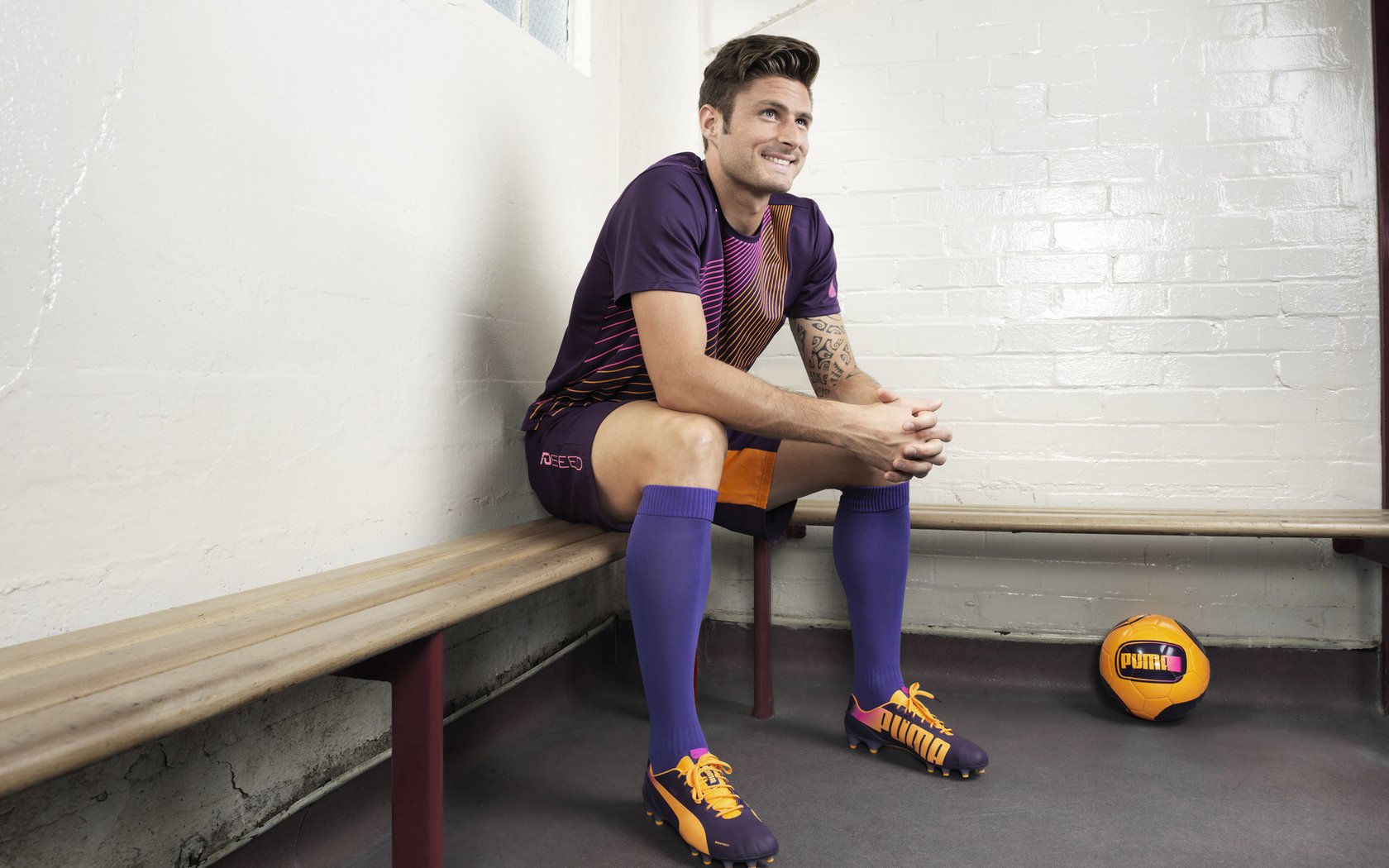 九游娱乐网页-安菲尔德之夜，穆勒的统帅艺术与韩国鏖战利物浦的史诗对决